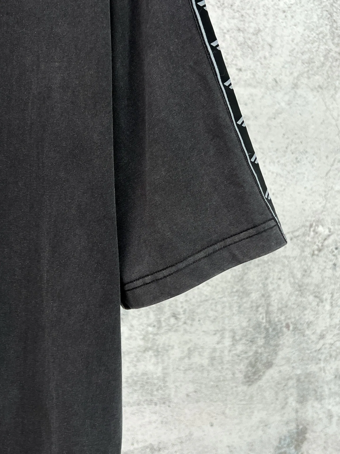 Футболки Женские Balenciaga 9465312