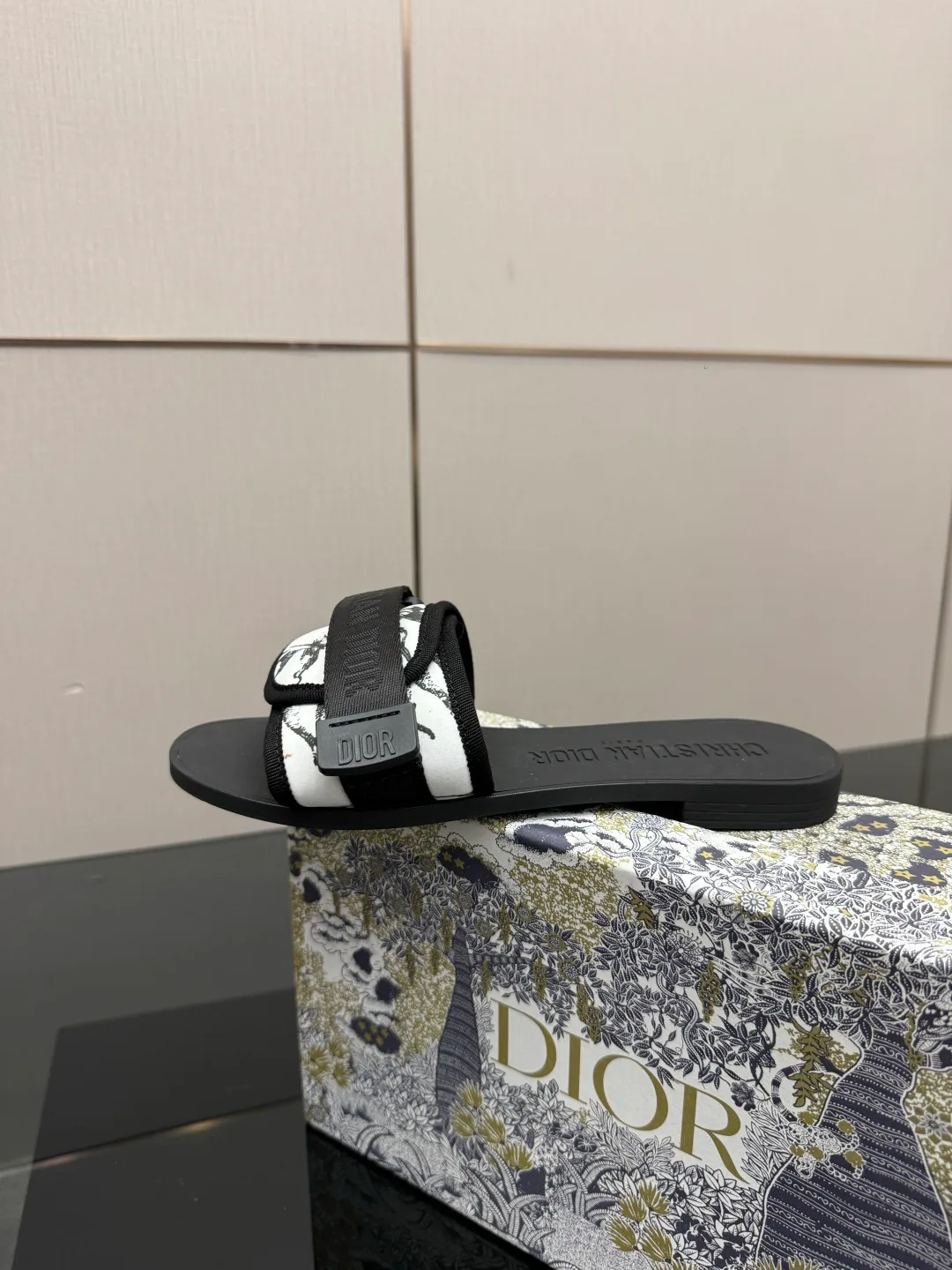 Шлепанцы Женские Christian Dior 5084418