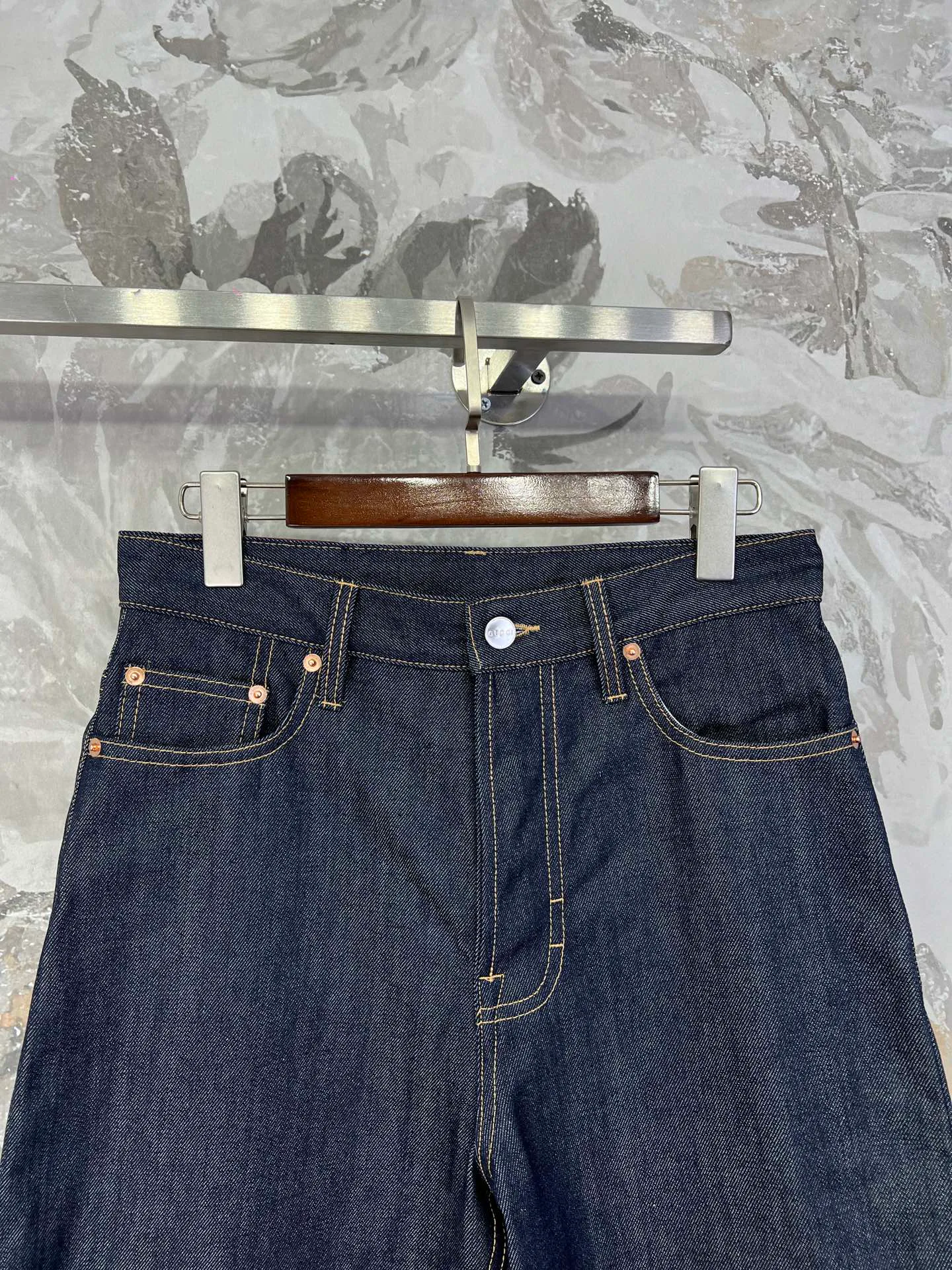 Джинсы Женские Gucci 32930