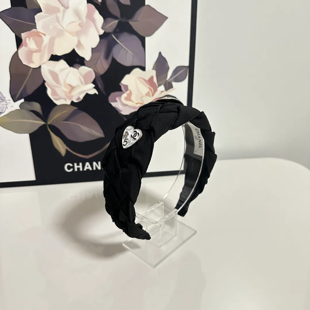 Головные Уборы Chanel 11469204