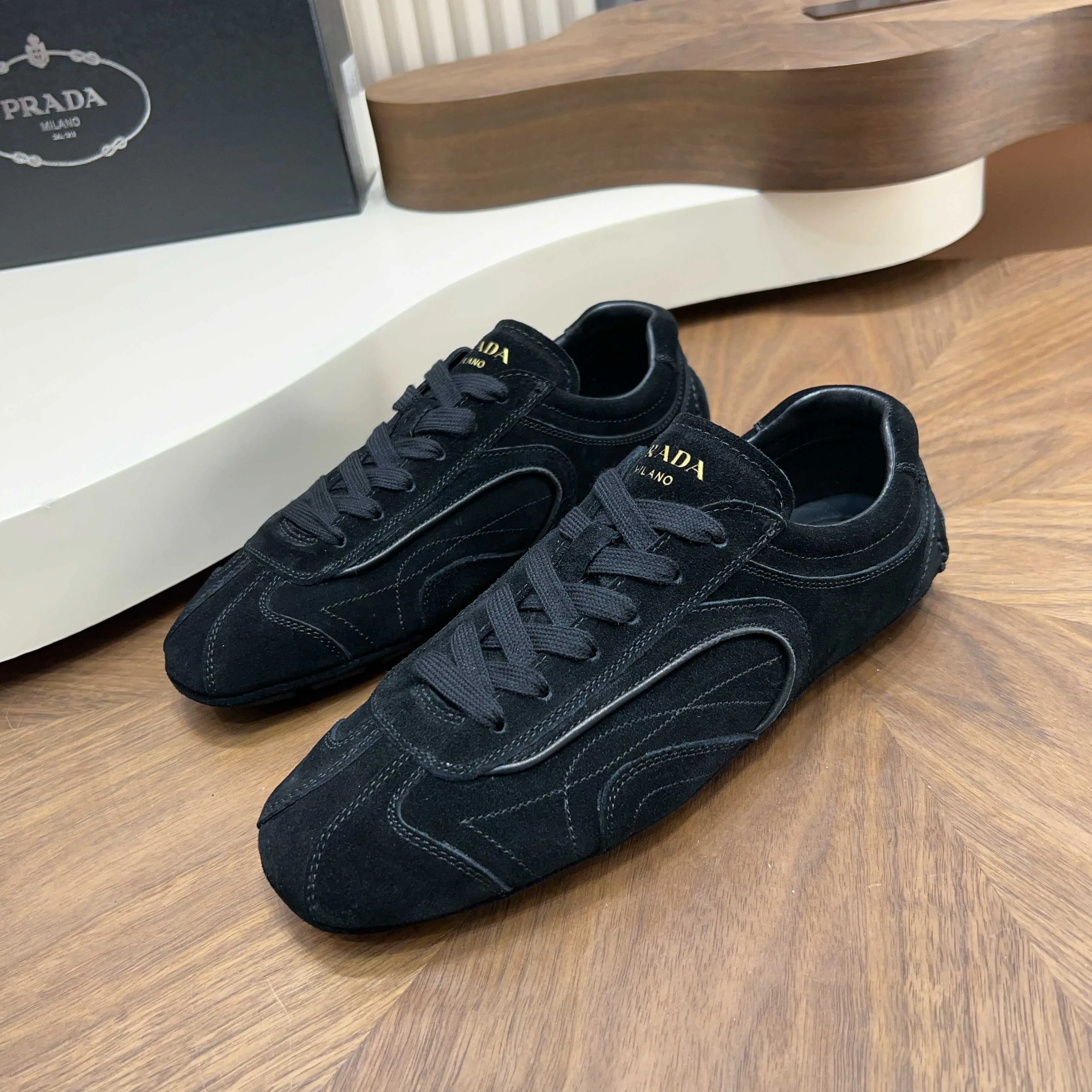 Кроссовки Мужские Prada 12651046