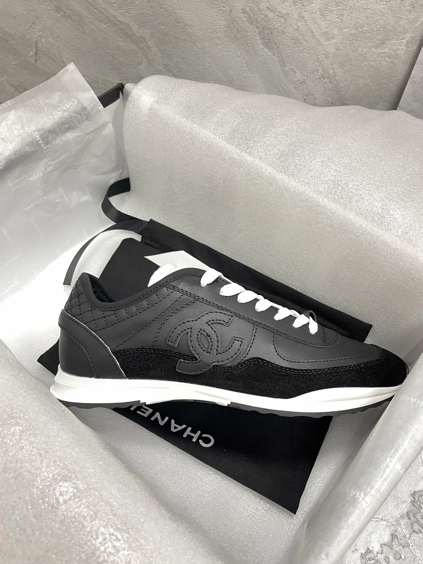 Кроссовки Женские Chanel 21596