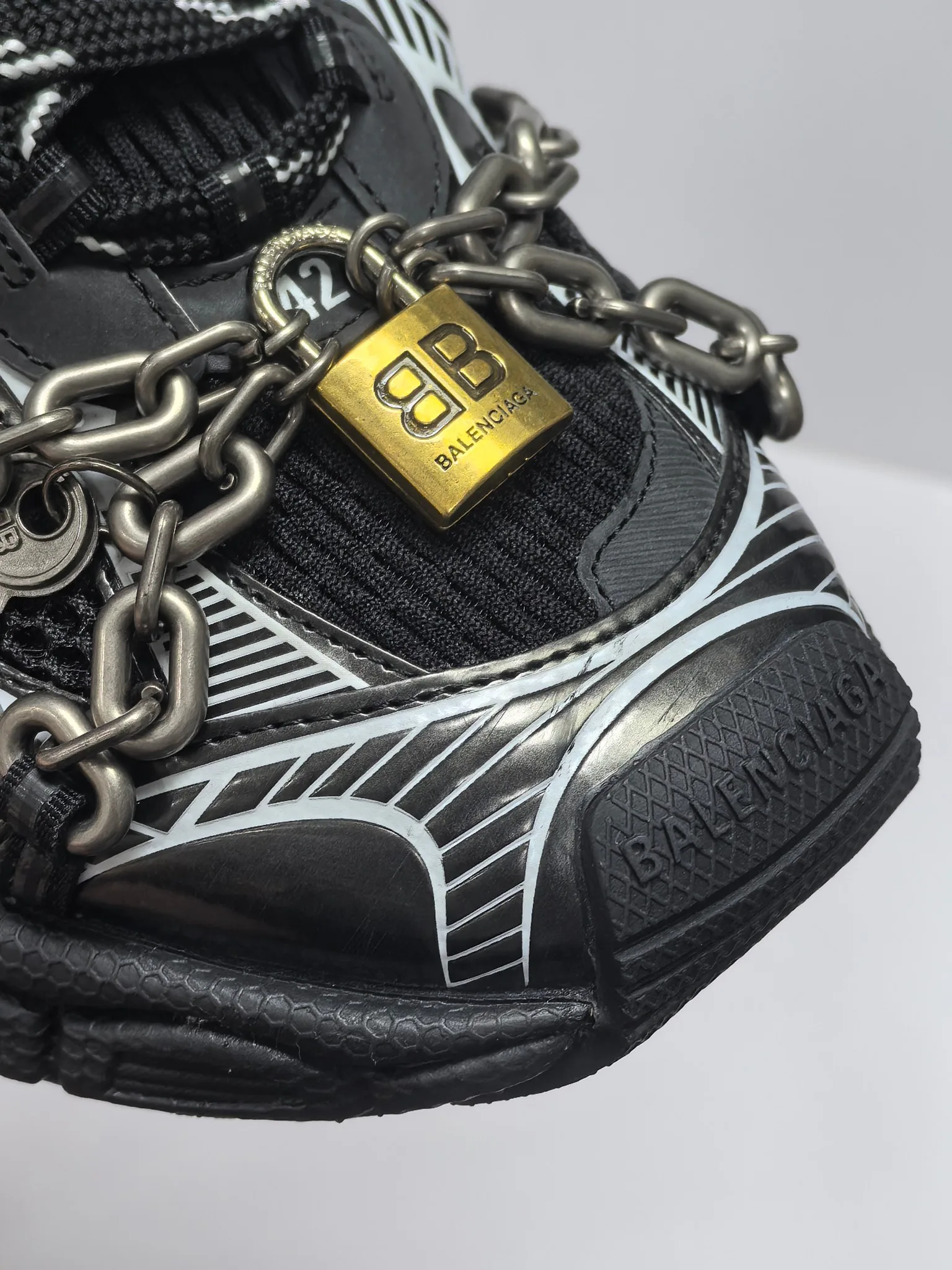 Кроссовки Женские Balenciaga 9684220