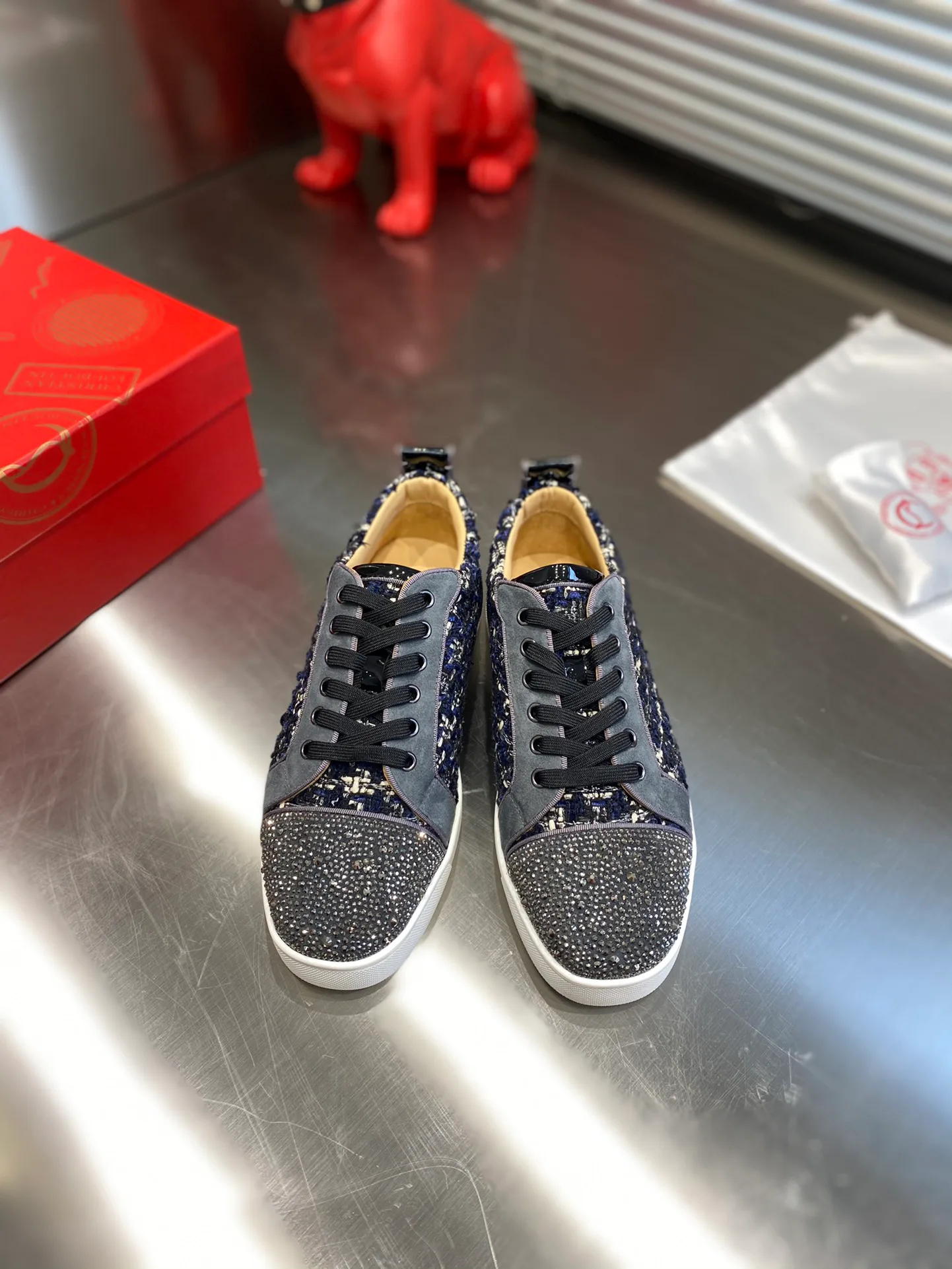 Кеды Женские Christian Louboutin 2648