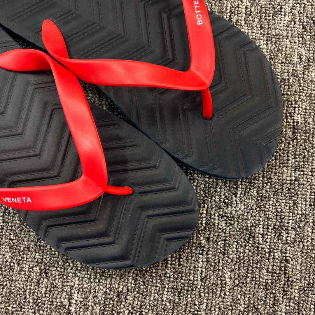 Шлепанцы Мужские Bottega Veneta 11396544