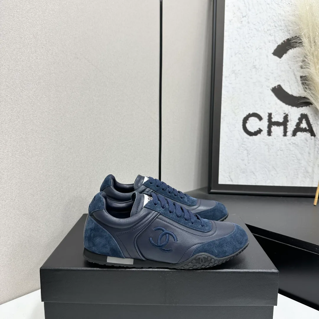 Кроссовки Женские Chanel 18083877