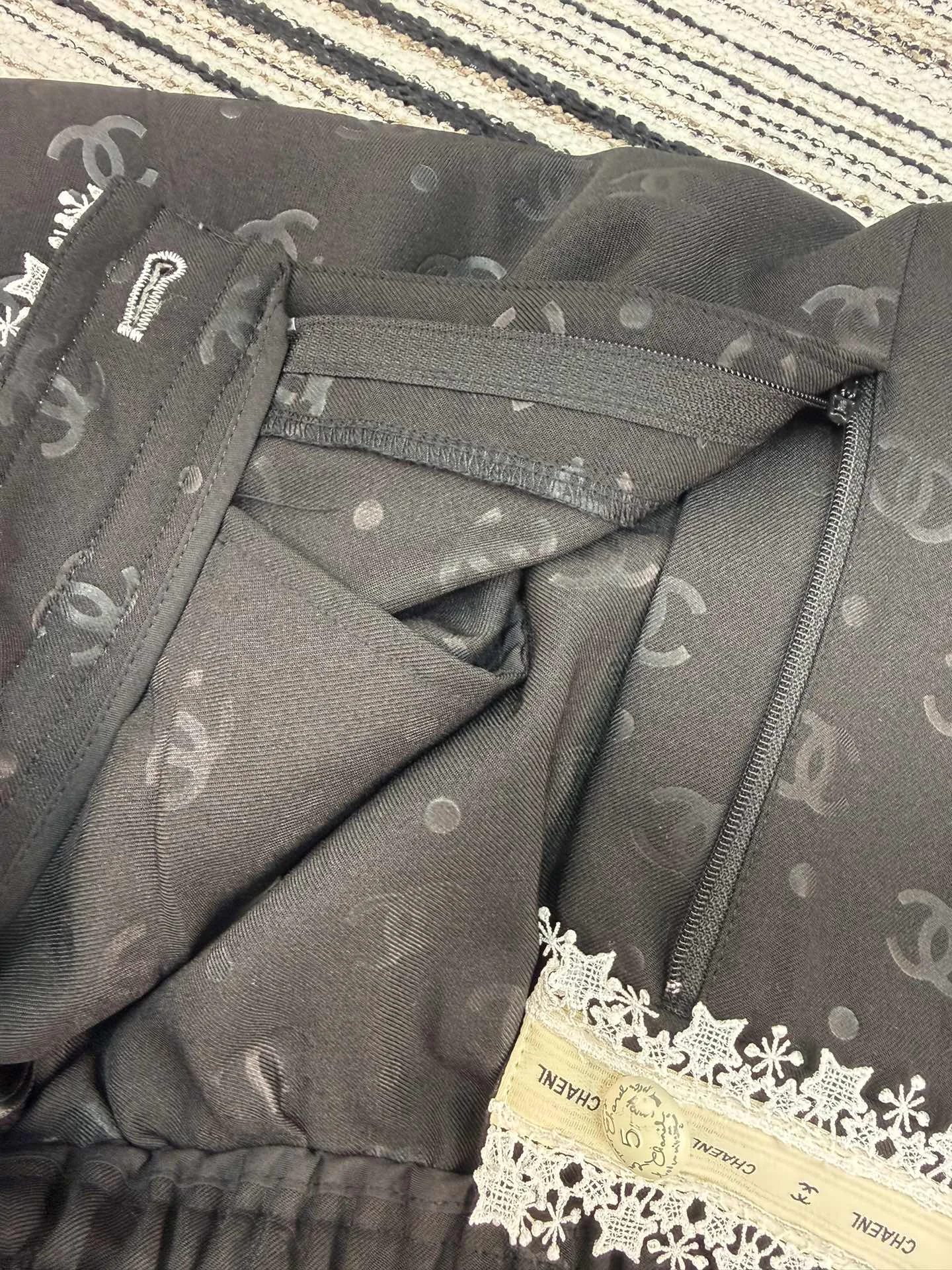 Брюки Женские Chanel 11646378