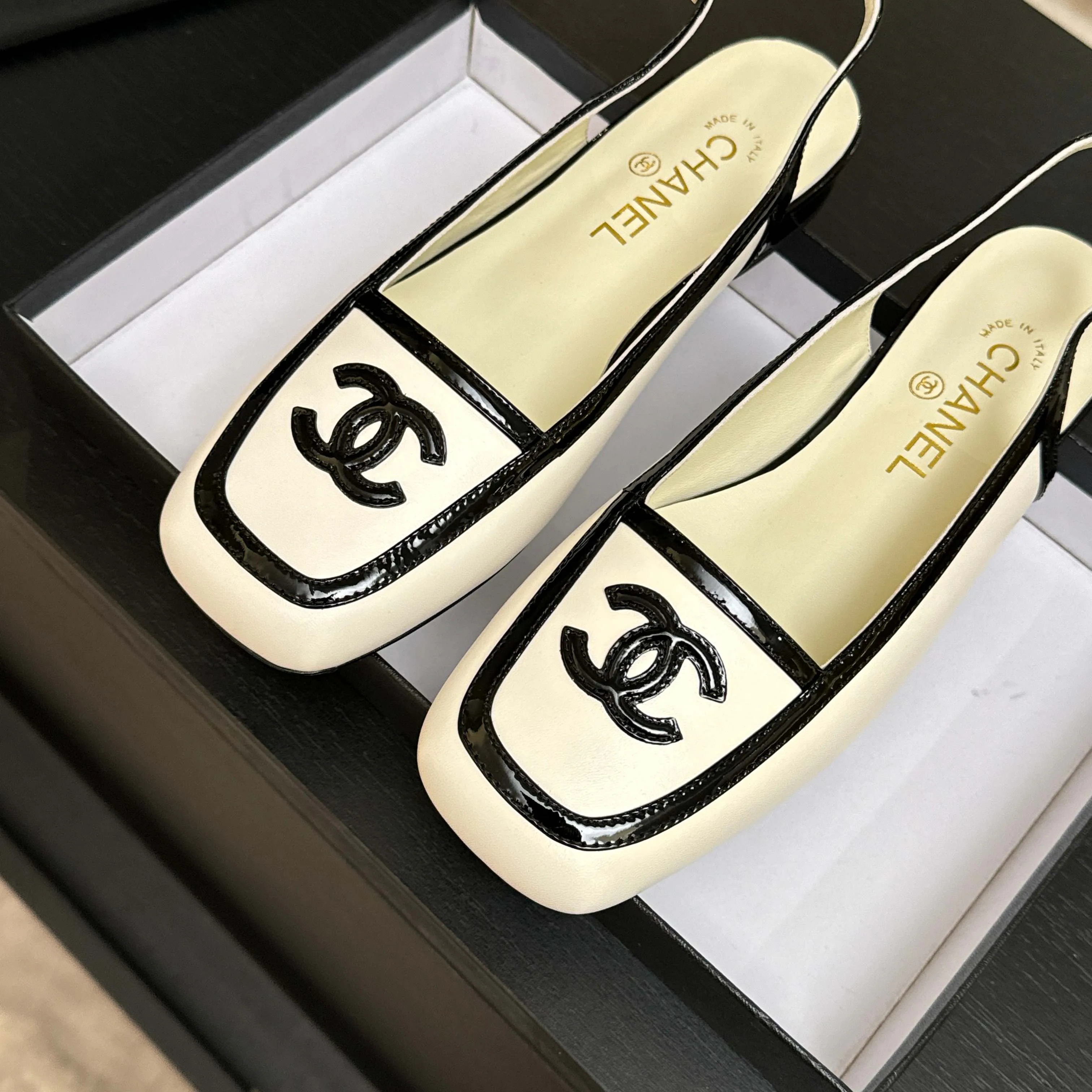 Туфли Женские Chanel 17514925