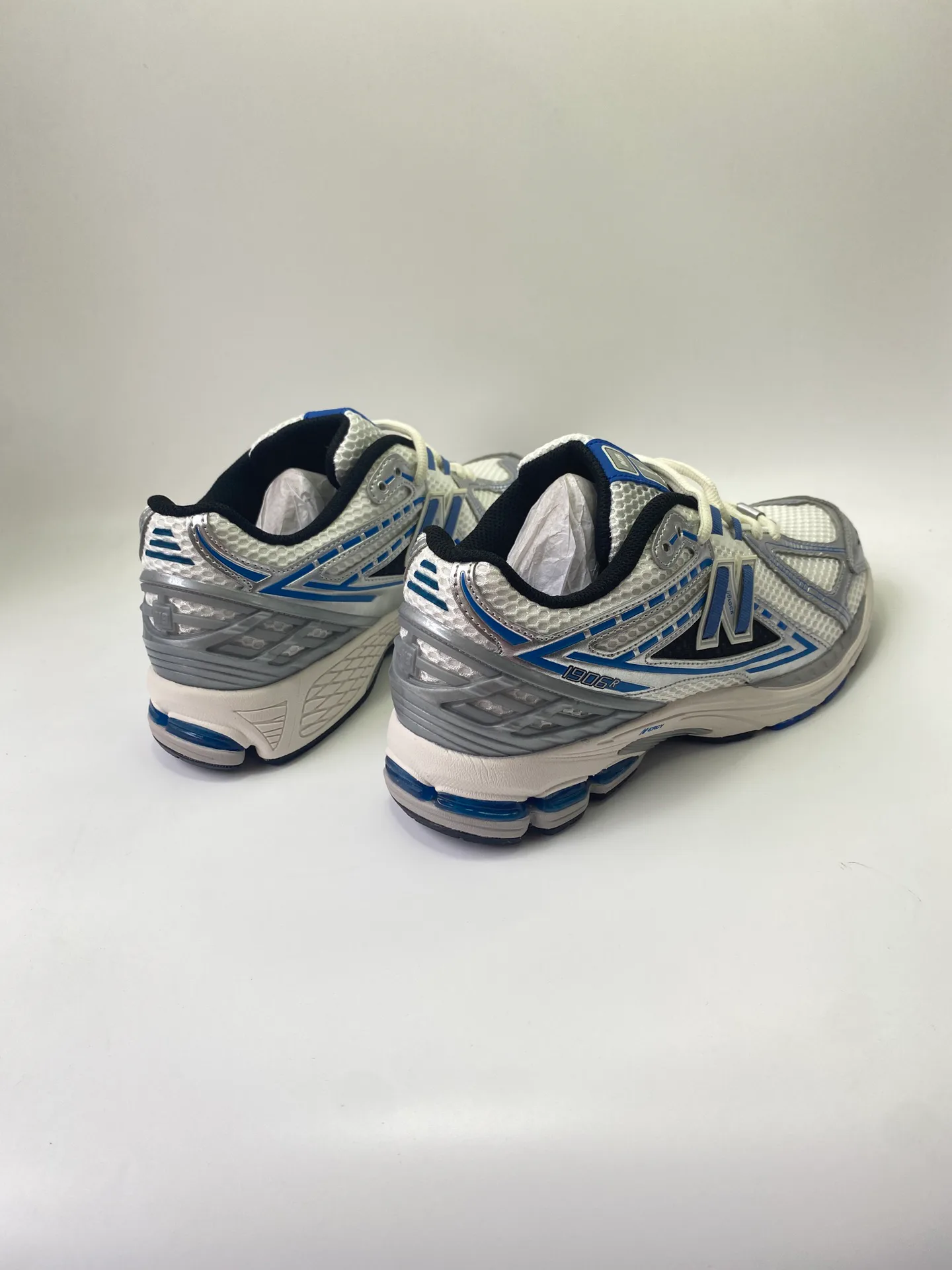 Кроссовки Женские New Balance 24830