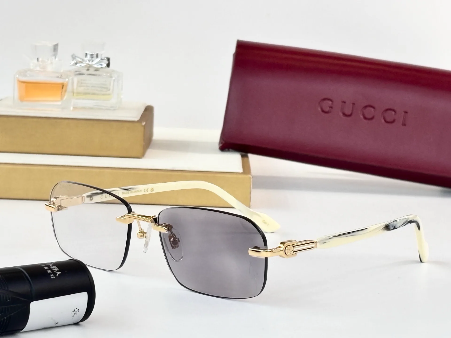 Очки Gucci 13147315