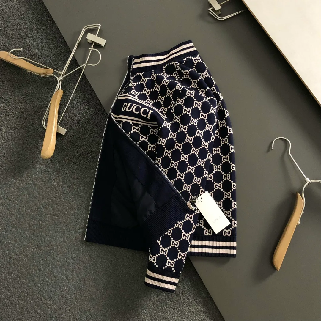 Куртки И Пуховики Мужские Gucci 17929845
