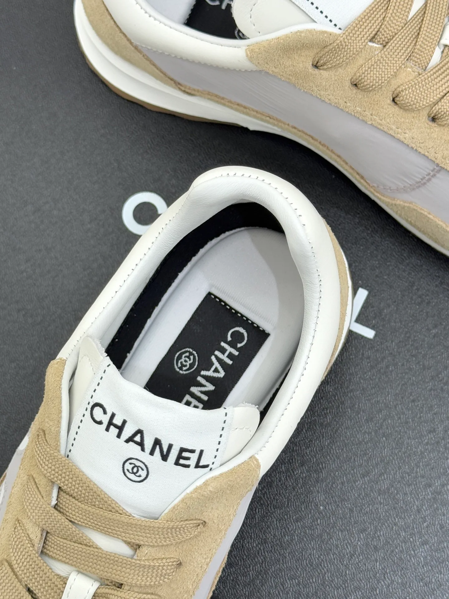 Кроссовки Женские Saint Laurent 4909496