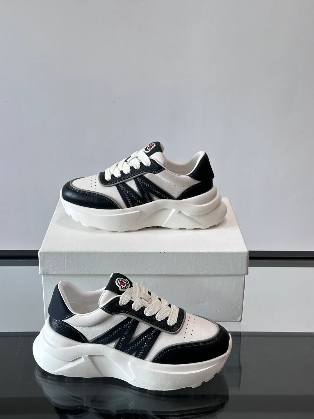 Кроссовки Женские Moncler 17498039
