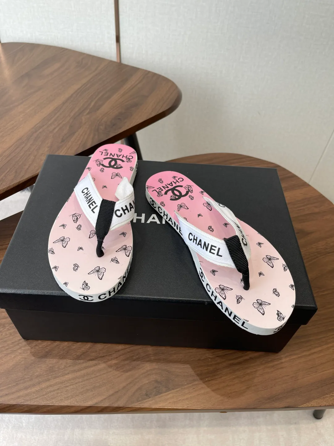 Шлепанцы Женские Chanel 11498245