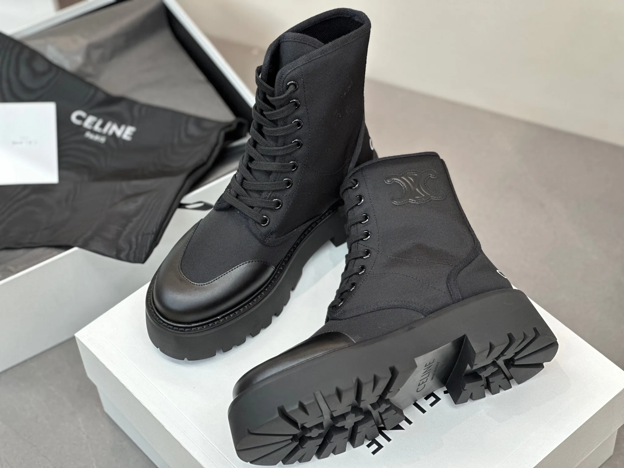 Ботинки Женские Celine 17900209