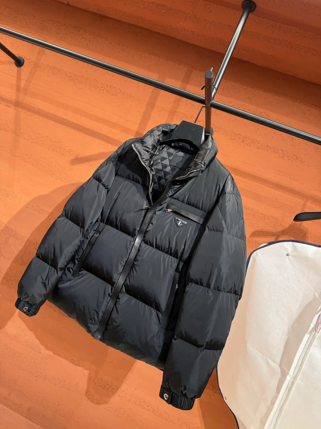 Куртки И Пуховики Женские Prada 19025203
