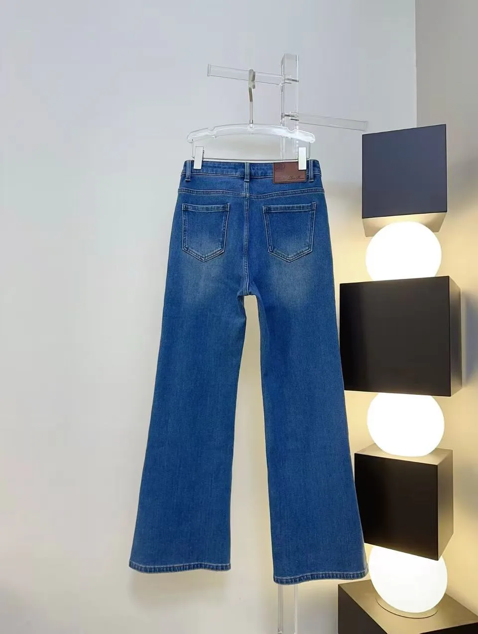 Джинсы Женские Loro Piana 19236717