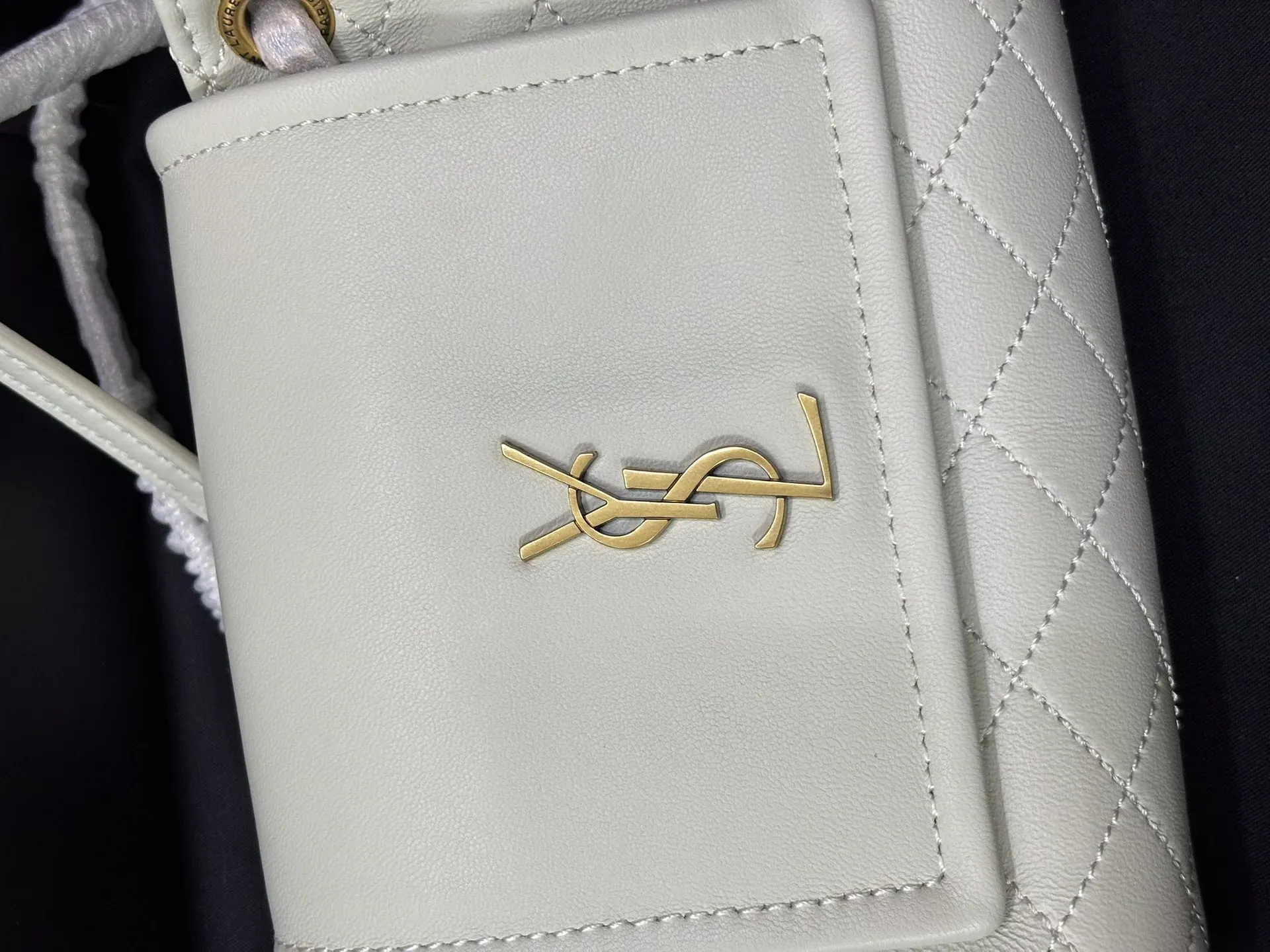 Сумки На Ремне Женские Saint Laurent 801528