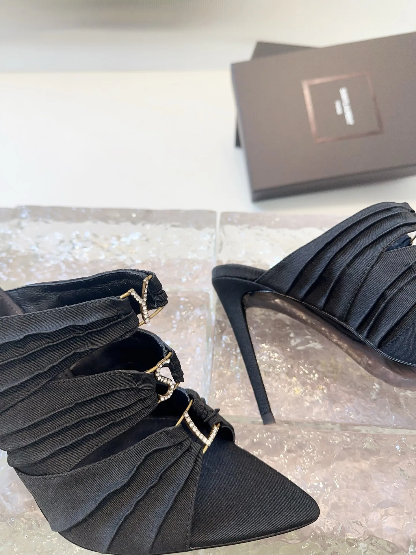 Мюли И Сабо Женские Saint Laurent 13339173