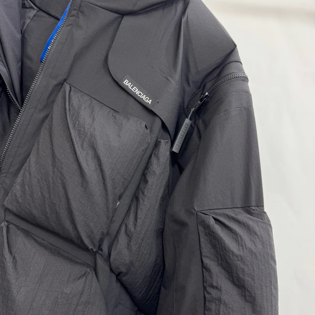 Куртки И Пуховики Мужские Balenciaga 17929784