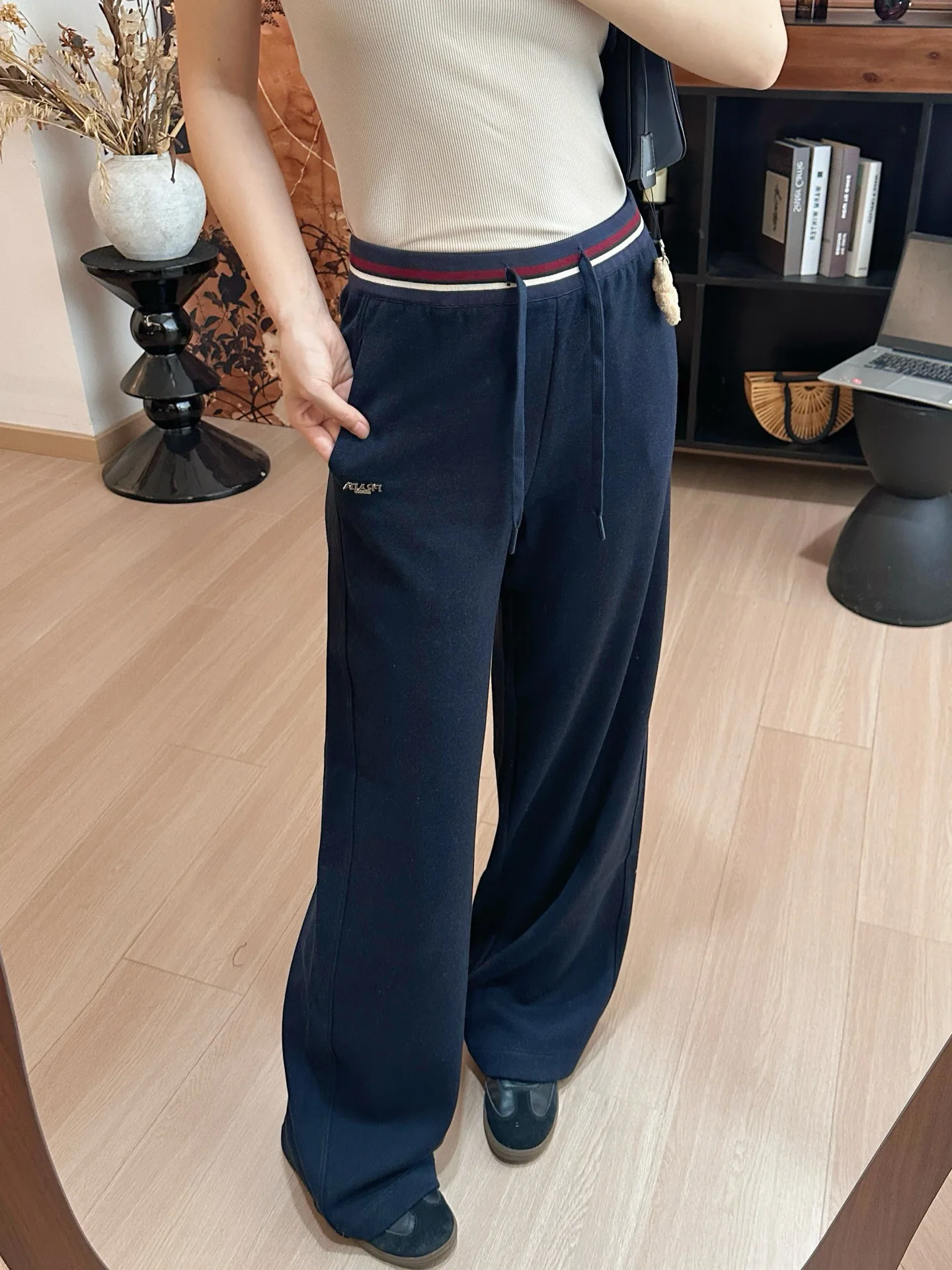 Брюки Женские Prada 18902446