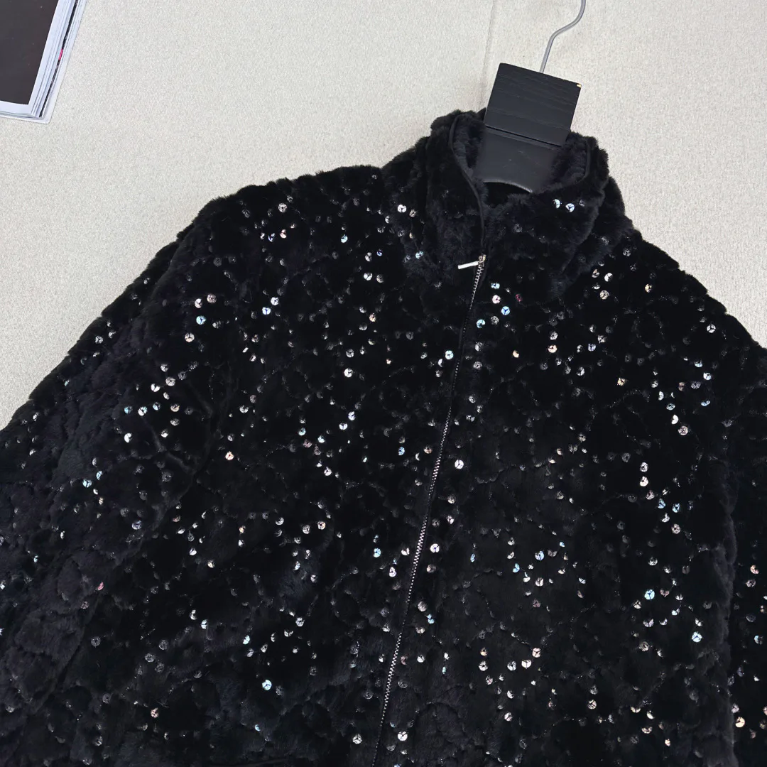 Куртки И Пуховики Женские Chanel 390551