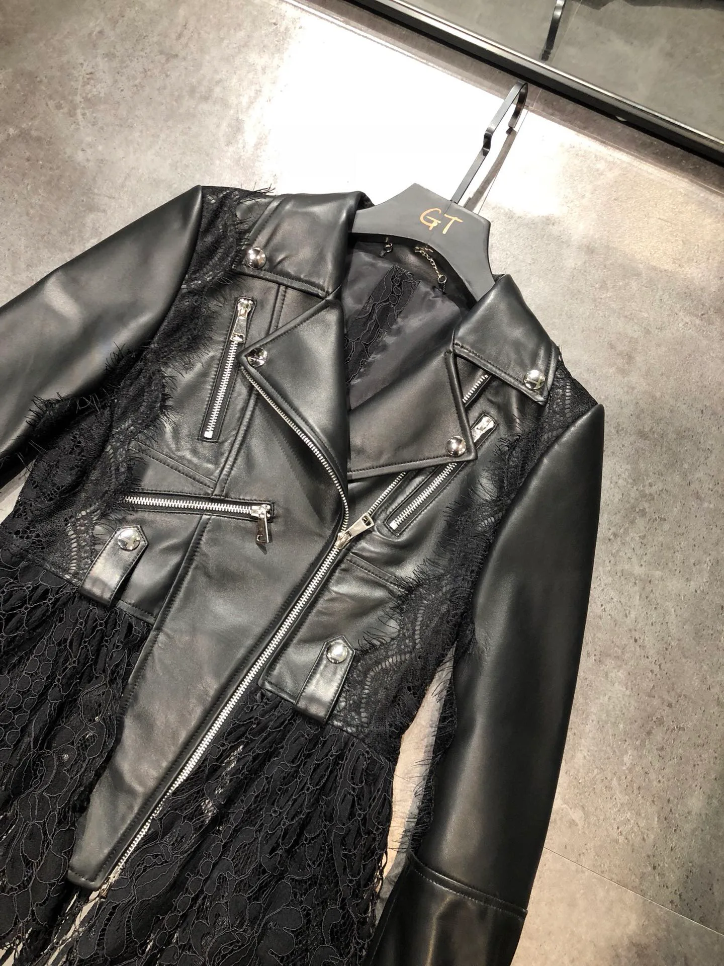 Кожаные Куртки И Дублёнки Женские Alexander Mcqueen 10088539