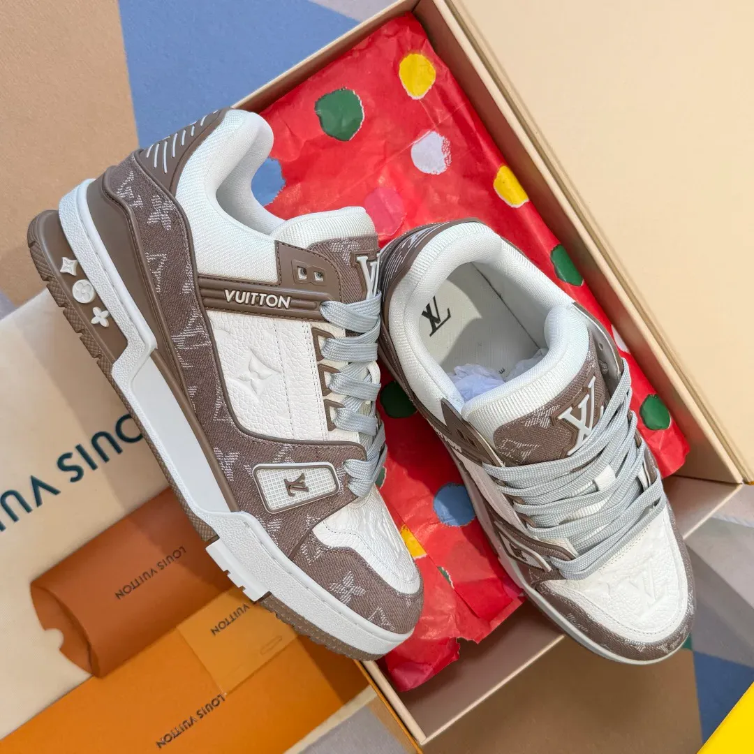 Кроссовки Женские Louis Vuitton 3002053