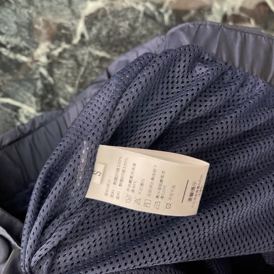 Куртки И Пуховики Женские Miu Miu 125592