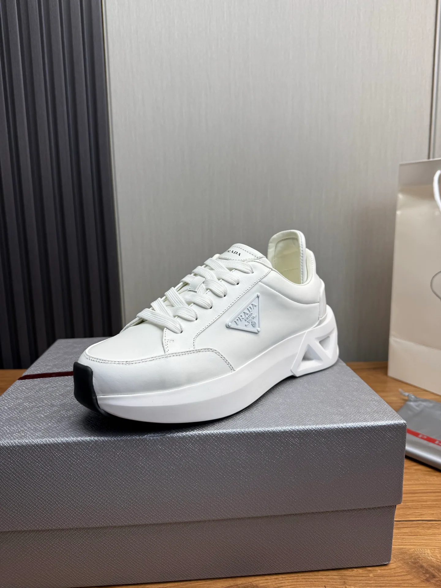 Кроссовки Мужские Prada 58148