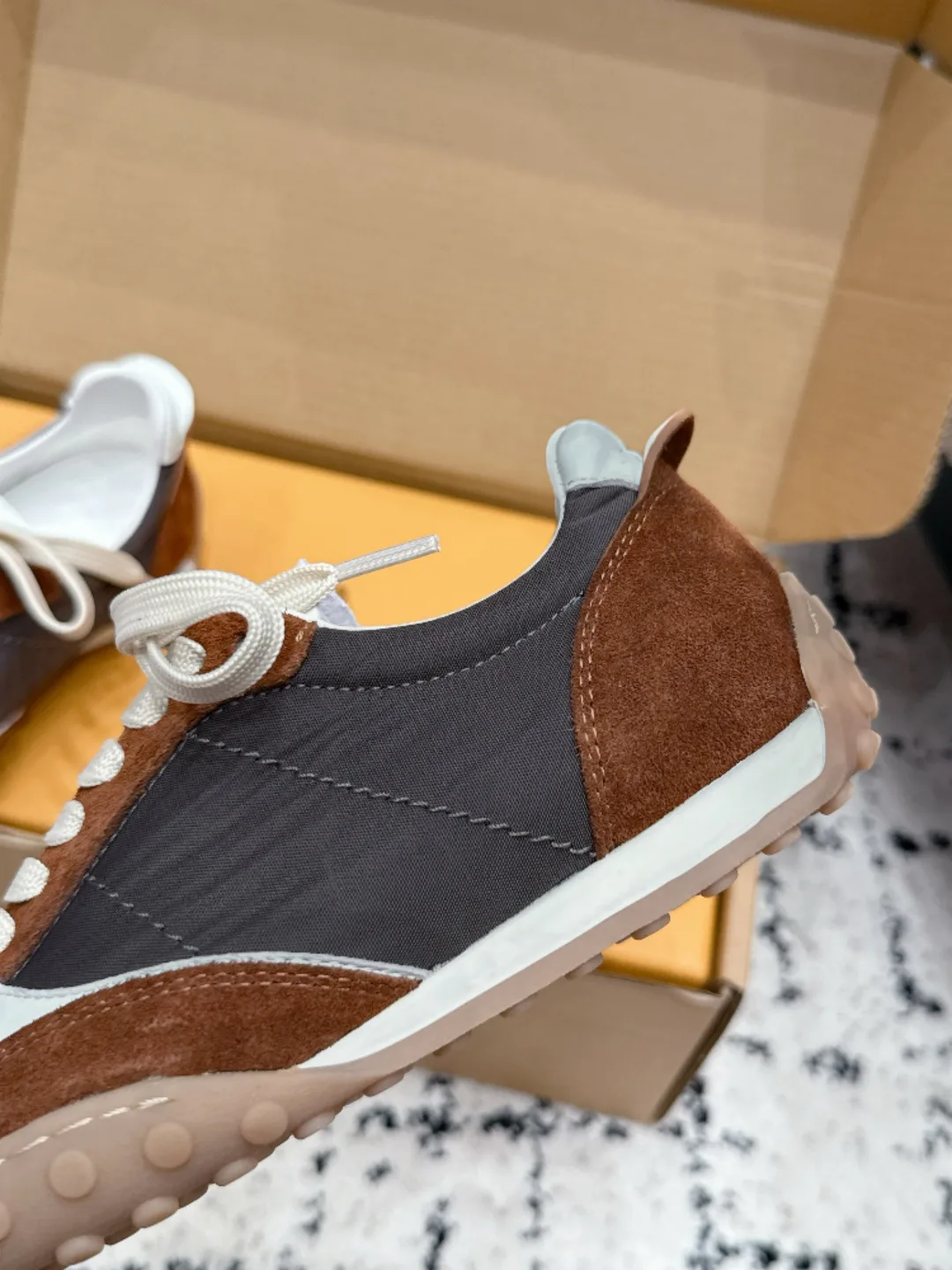 Кроссовки Женские Tod's 18440853