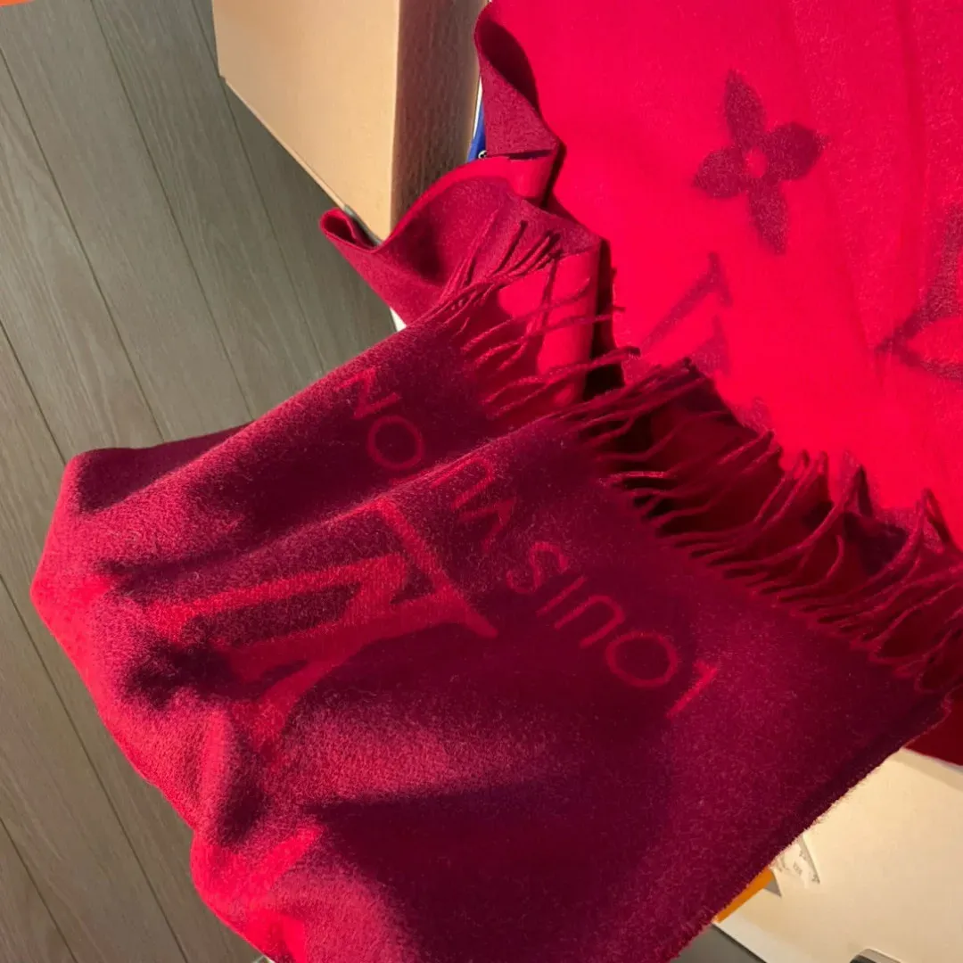 Шарфы Louis Vuitton 4972382