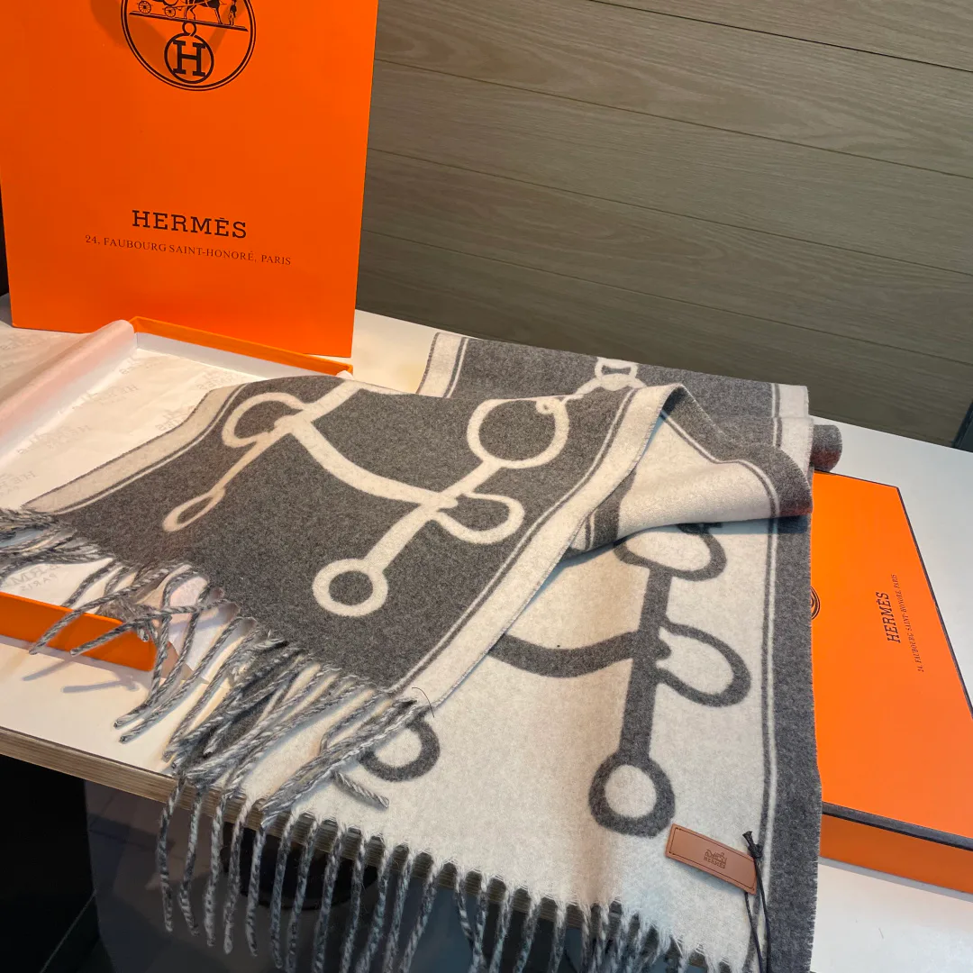 Шарфы Hermes 18525779