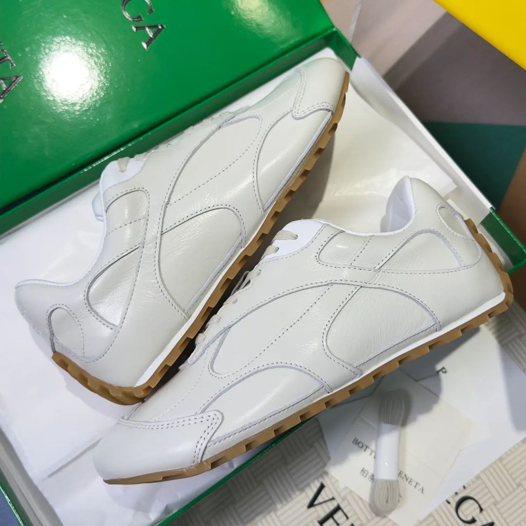 Кроссовки Женские Bottega Veneta 13300454