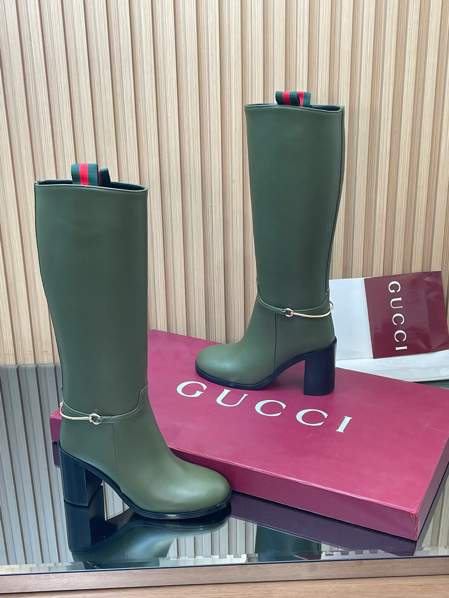 Сапоги Женские Gucci 18083275