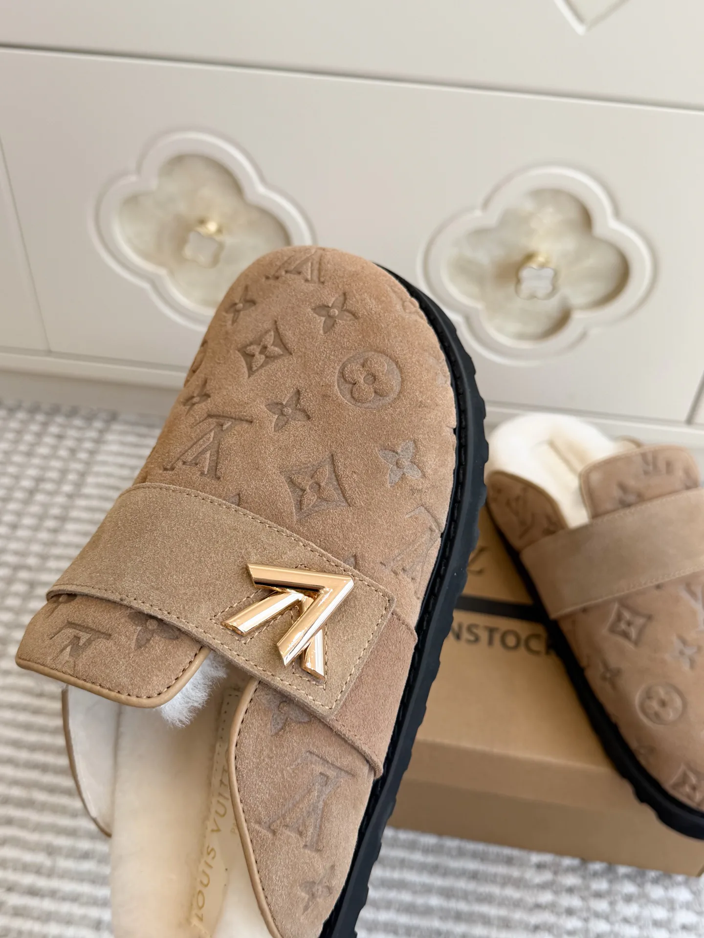 Мюли И Сабо Женские Louis Vuitton 19780116