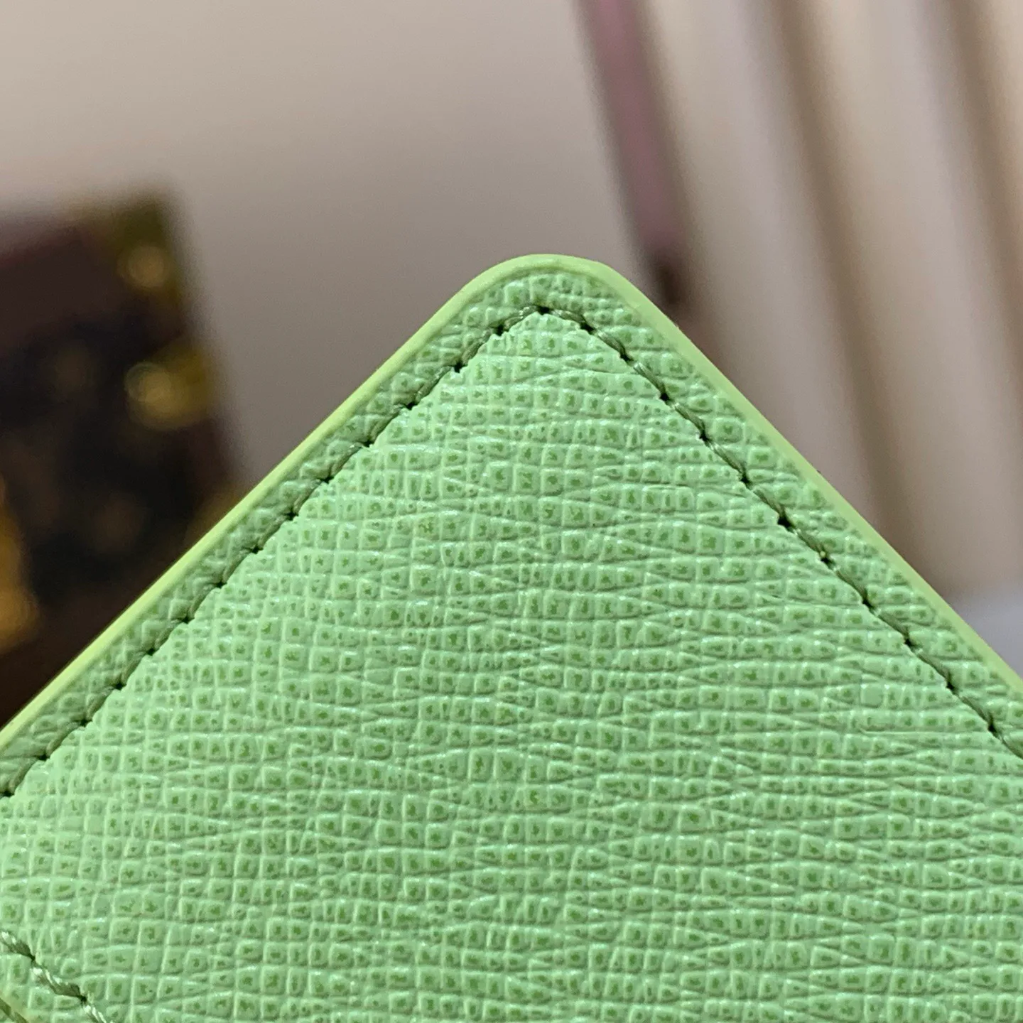 Клатчи Женские Louis Vuitton 11395853
