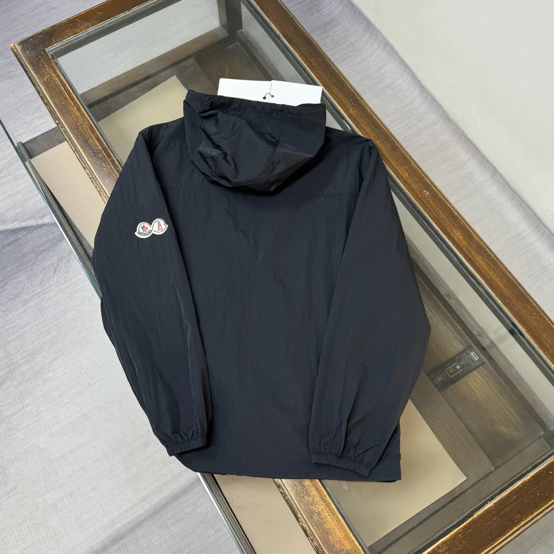 Куртки И Пуховики Мужские Moncler 17286043