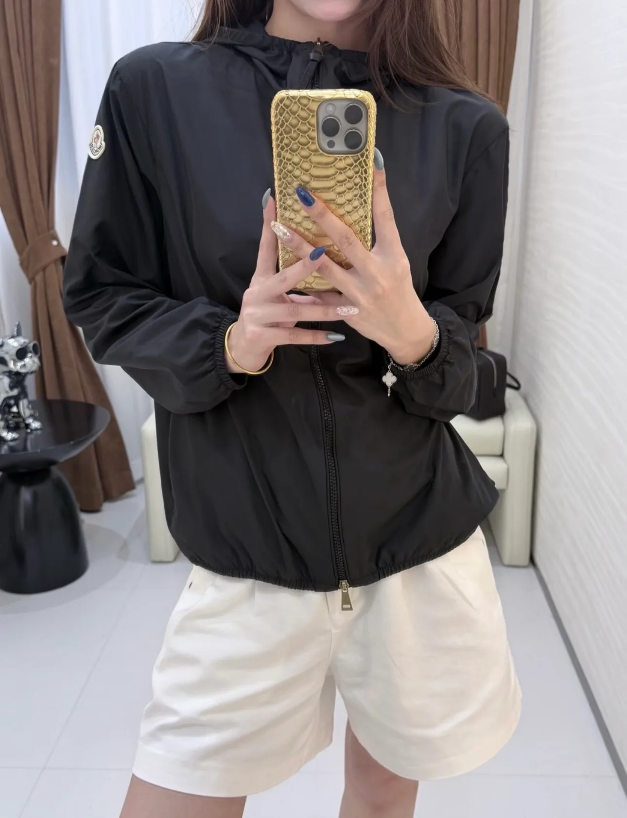 Куртки И Пуховики Женские Moncler 17288107