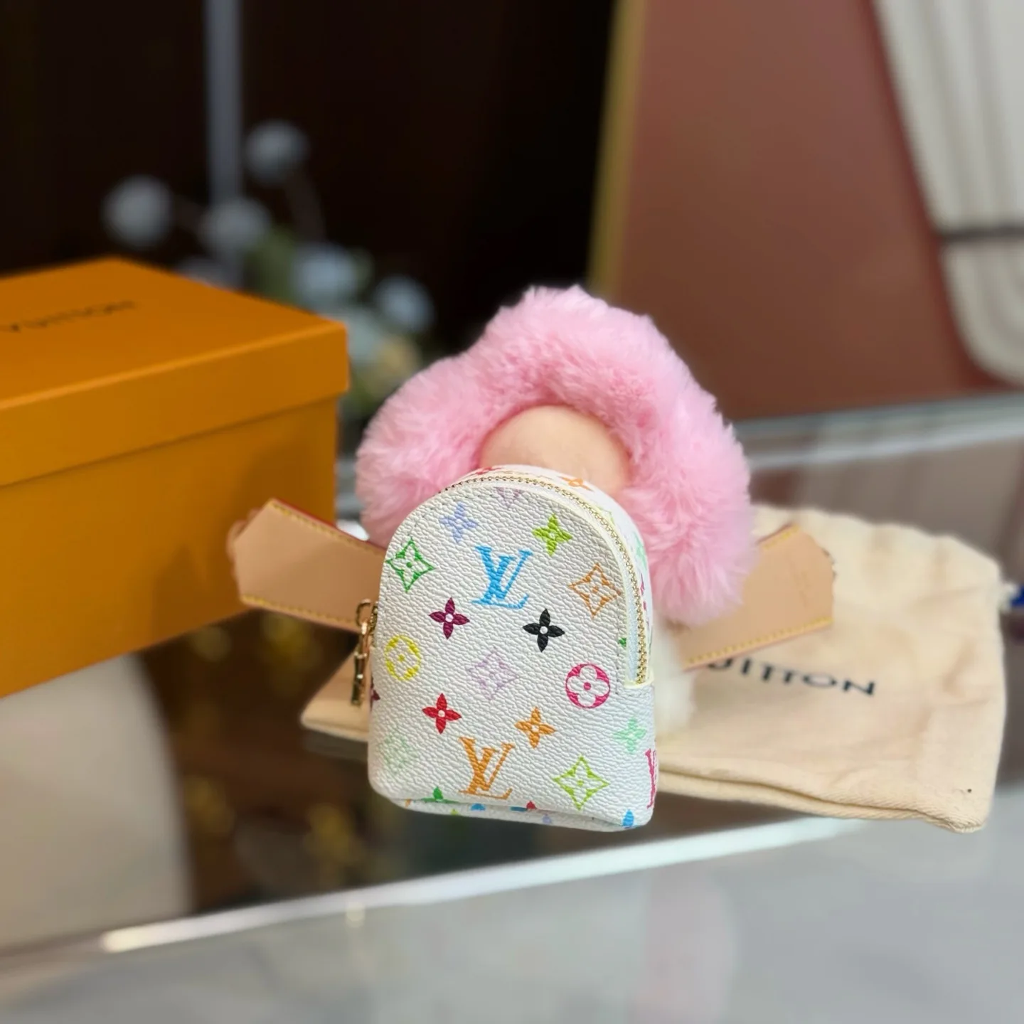 Ключницы Louis Vuitton 17886405