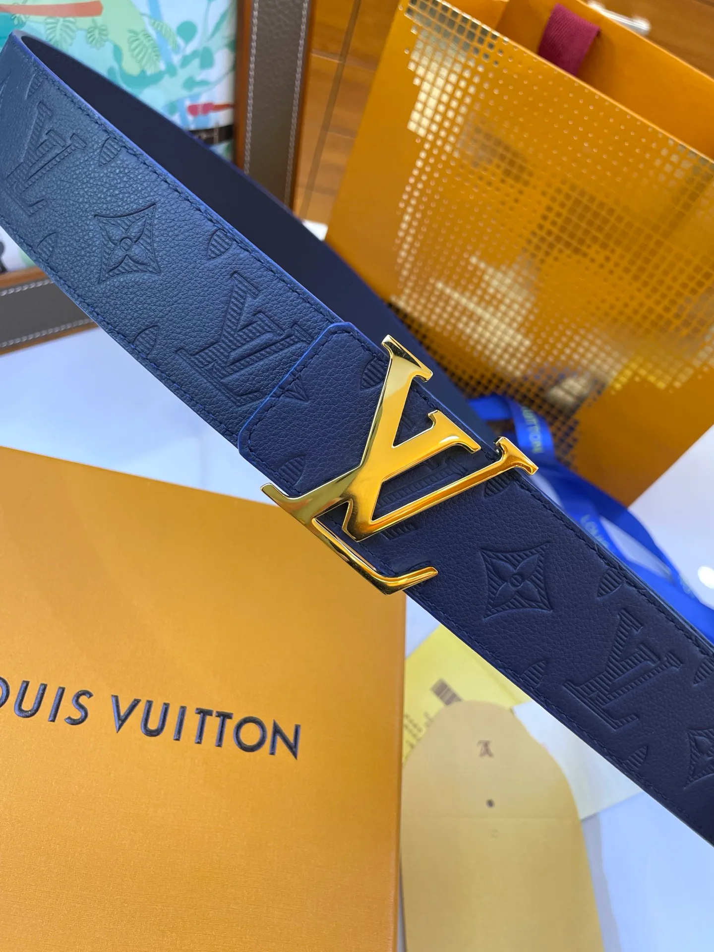 Ремни Louis Vuitton 12183429