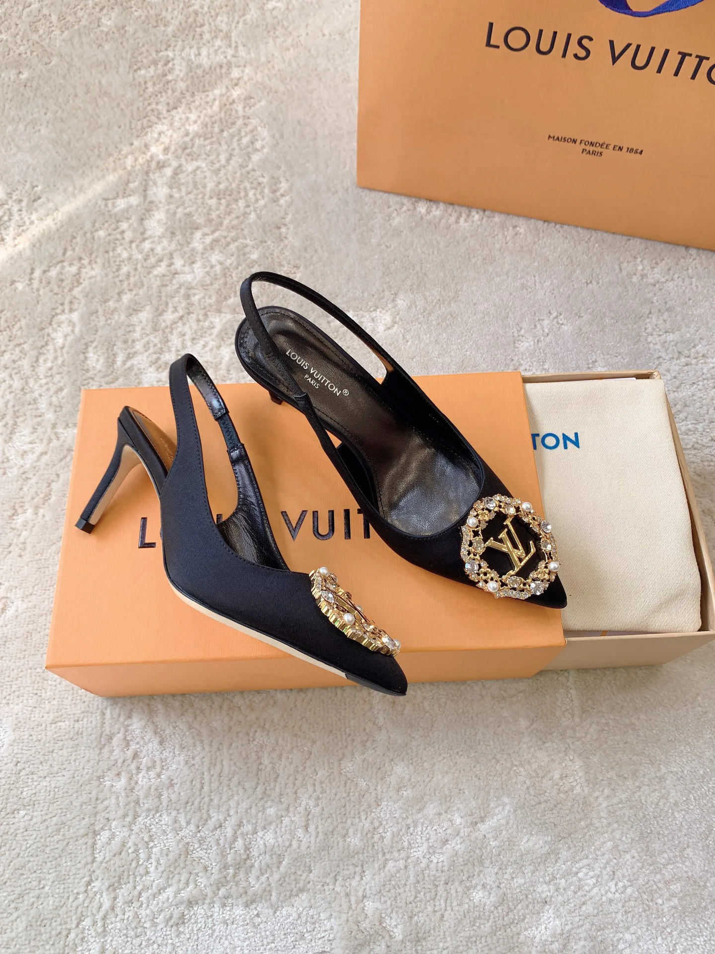 Туфли Женские Louis Vuitton 1834521