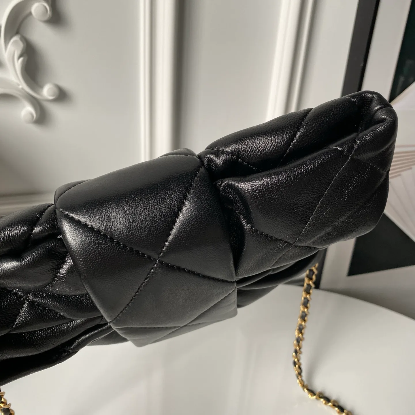 Классические Сумки Женские Chanel 18207773