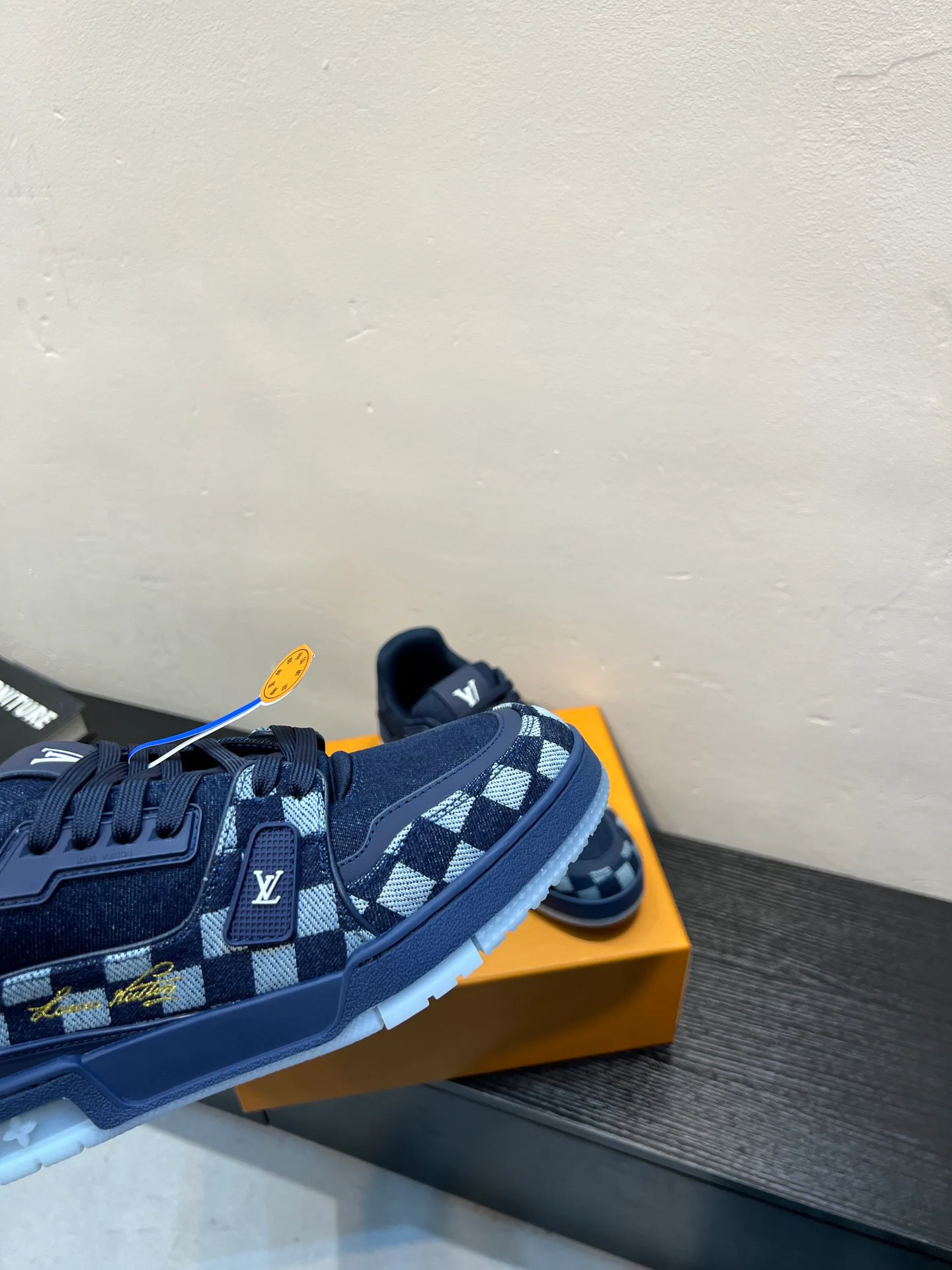 Кроссовки Женские Louis Vuitton 4541297