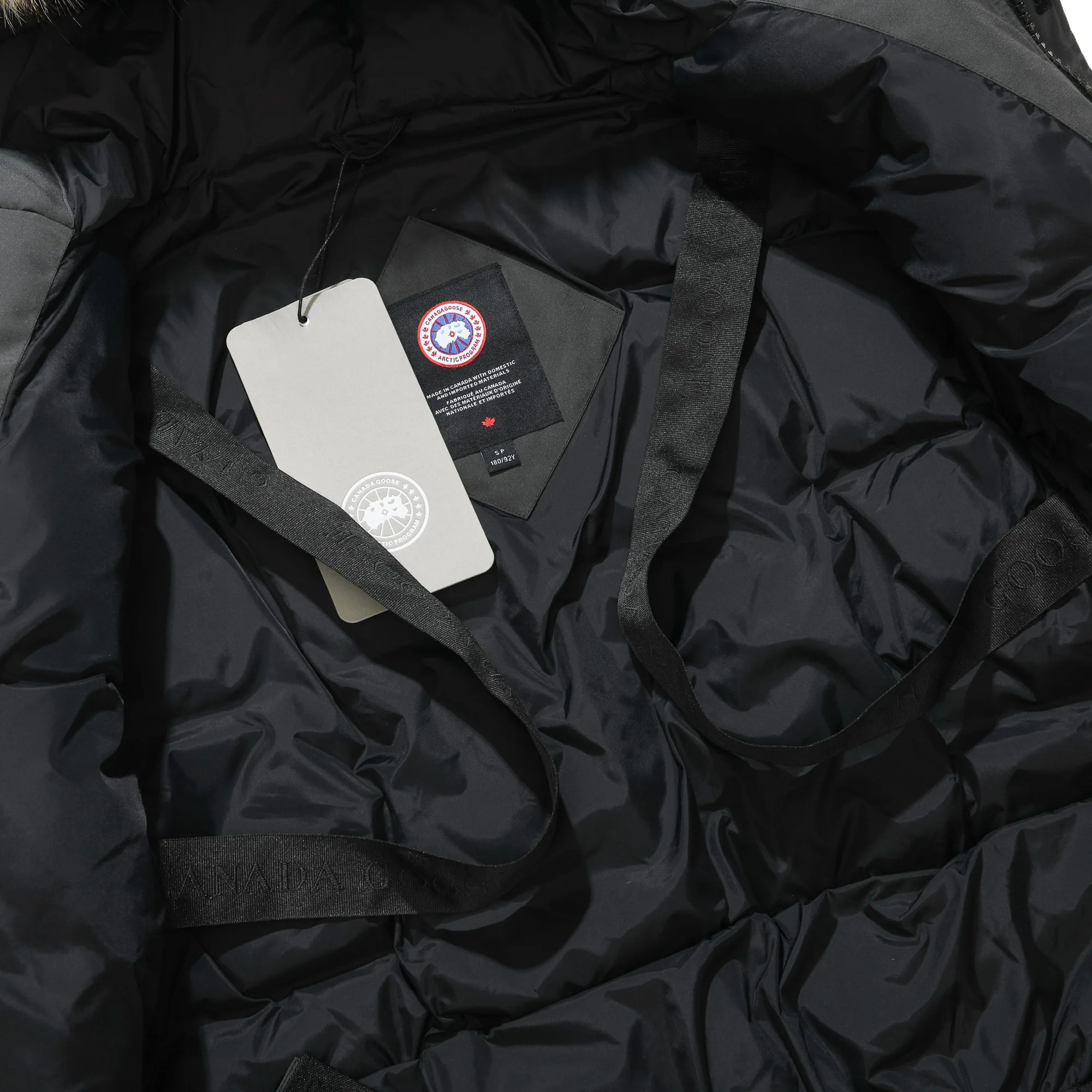 Куртки И Пуховики Мужские Canada Goose 1099305