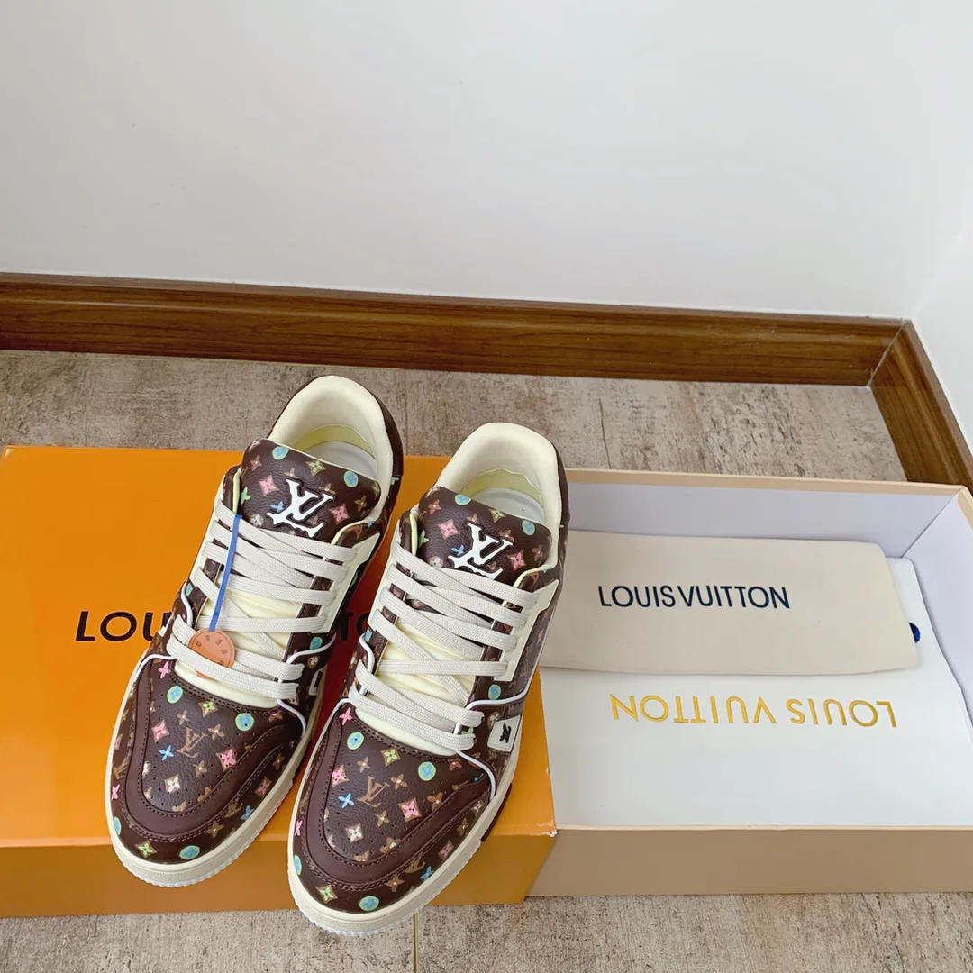 Кроссовки Женские Louis Vuitton 10234434