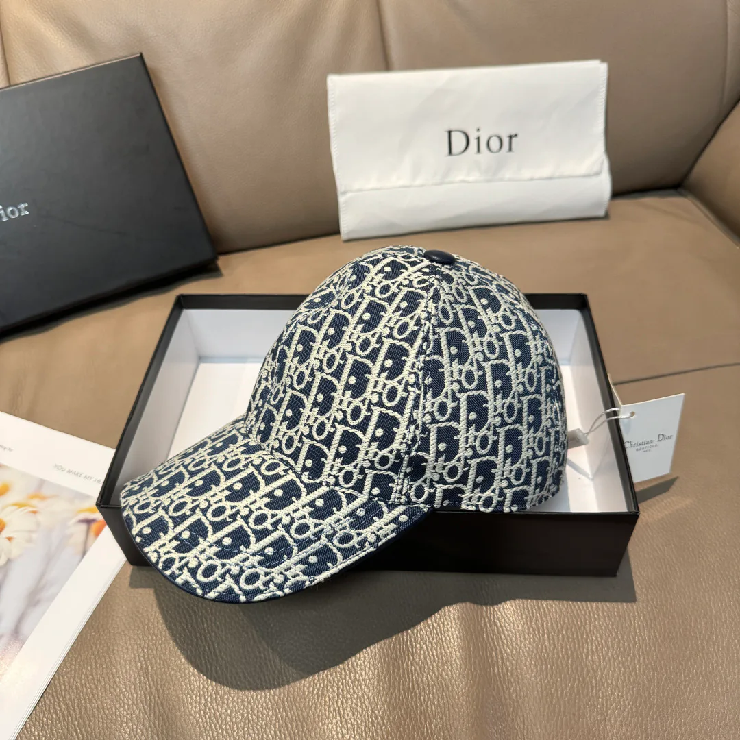 Головные Уборы Christian Dior 11529540