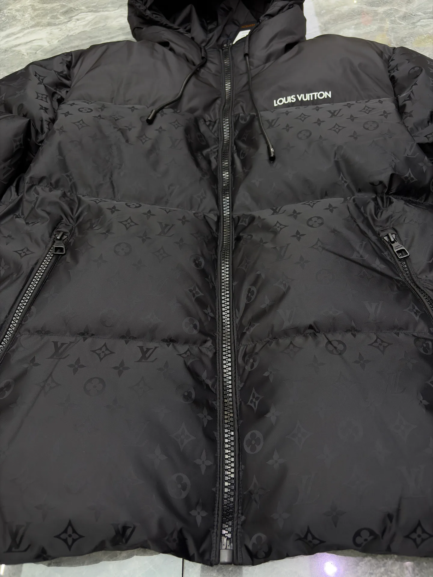 Куртки И Пуховики Мужские Louis Vuitton 17568659