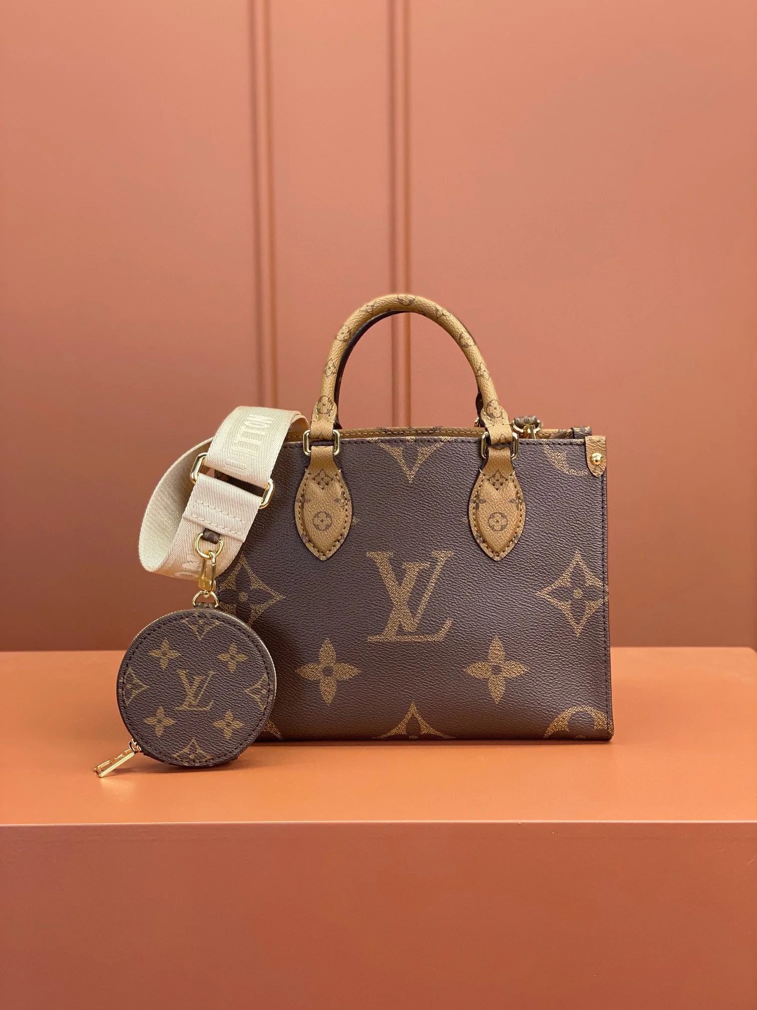 Классические Сумки Женские Louis Vuitton 13394398