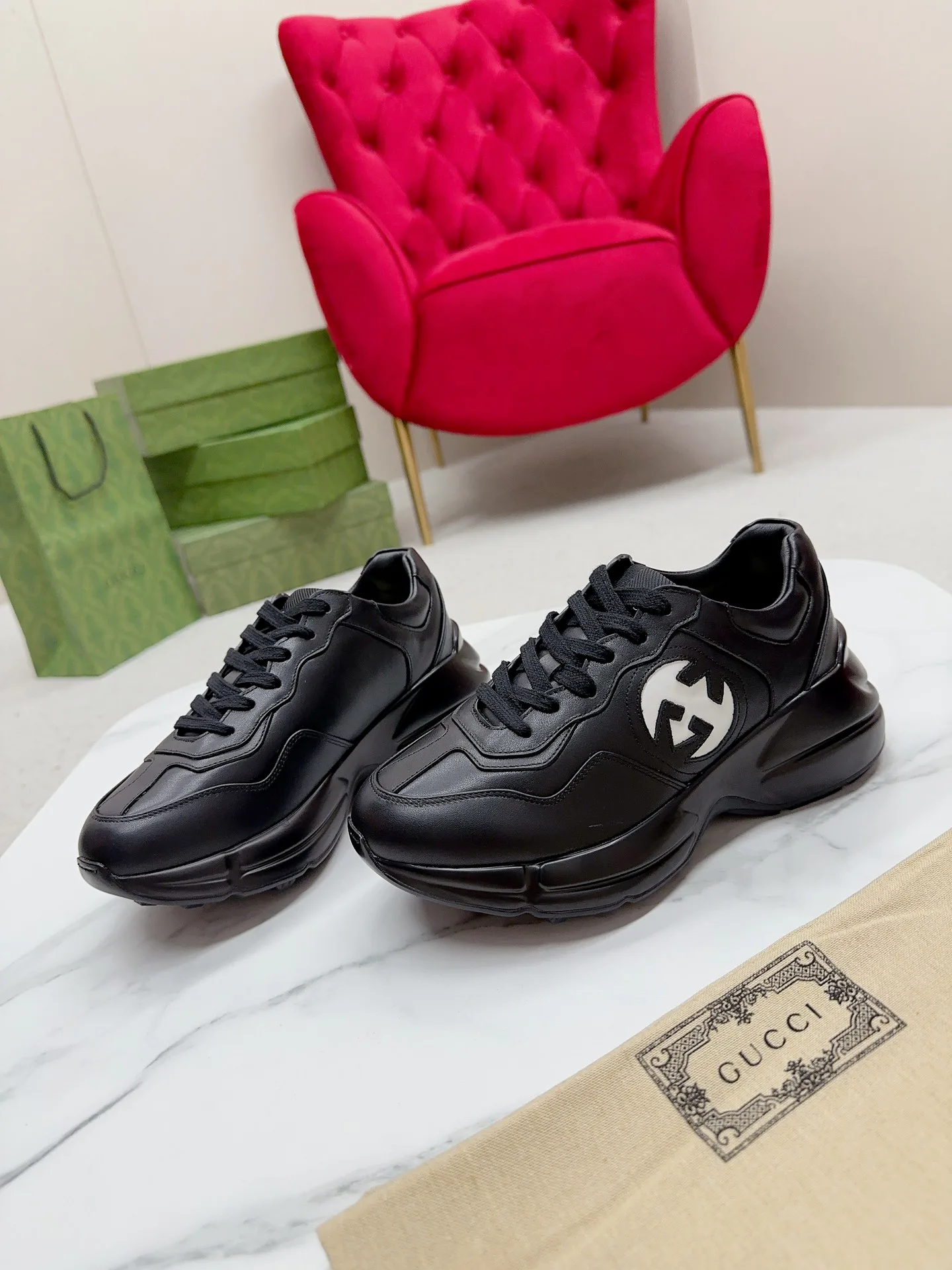 Кроссовки Женские Gucci 15136